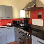 Bed & Breakfast Les Demeures De Valette 4*