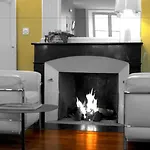 Les Demeures De Valette Bed & Breakfast