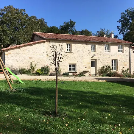 Les Demeures De Valette Bed & Breakfast *