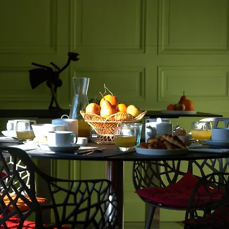 ベッド・アンド・ブレックファスト Les Demeures De Valette Azay-le-Brûlé
