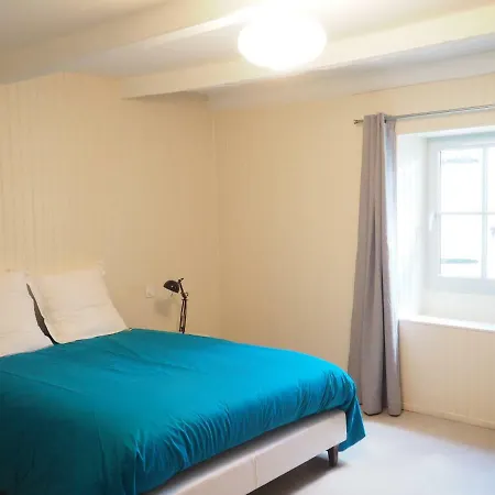 Les Demeures De Valette Bed & Breakfast *