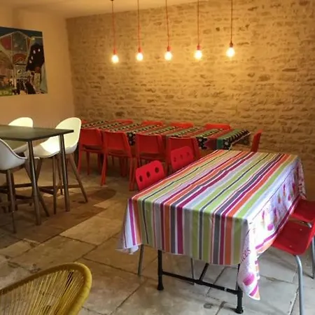 Les Demeures De Valette Bed & Breakfast *